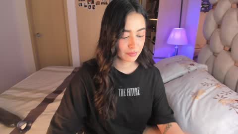 Ashley online show from January 2025 02:22:02 AM