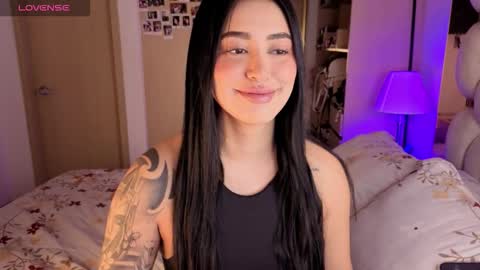 Ashley online show from November 2025 11:07:02 PM