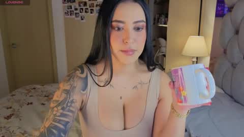 Snapshot of asshley__ chatting on February 2026 11:33:02 PM Ashley online show from February 2026 11:33:02 PM