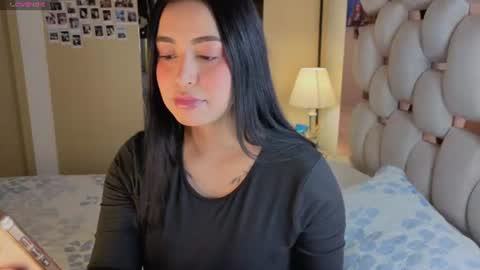 Snapshot of asshley__ chatting on June 2026 06:43:01 PM Ashley online show from June 2026 06:43:01 PM