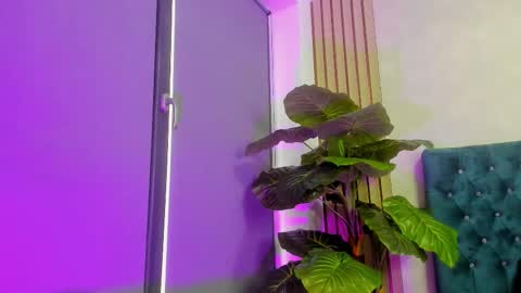 Snapshot of asshleysing chatting on November 2025 09:24:01 AM AsshleySing online show from November 2025 09:24:01 AM