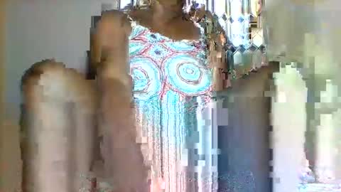FLORAH DANIEL online show from January 2026 10:31:02 AM