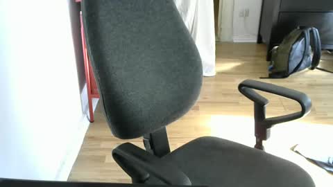 assstraight online show from February 2025 12:59:01 PM