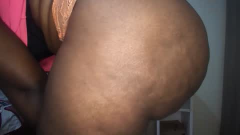 shee online show from May 2026 10:53:02 AM