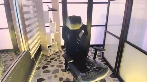 astablack_ online show from September 2025 02:55:02 AM