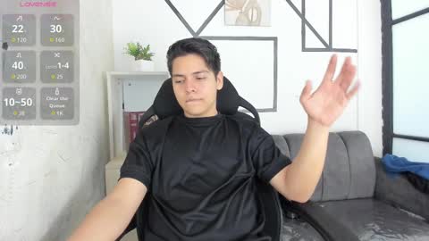 astablack_ online show from September 2025 01:40:02 AM