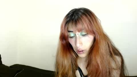 Snapshot of asterothxznikki chatting on October 2025 02:12:02 AM Asterothxznikki online show from October 2025 02:12:02 AM