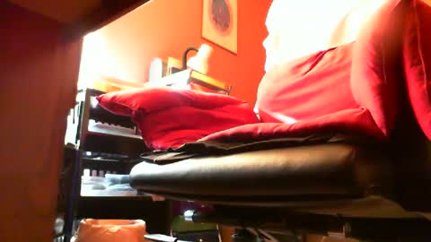 astiff1foru online show from December 2024 02:17:02 PM