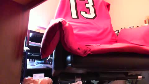 astiff1foru online show from December 2024 02:27:02 PM