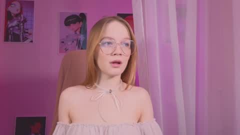 Snapshot of astra_lis chatting on January 2025 12:15:01 PM Astra online show from January 2025 12:15:01 PM