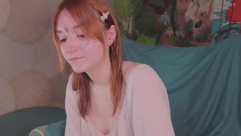 Snapshot of astra_lis chatting on October 2025 08:44:01 AM Astra online show from October 2025 08:44:01 AM