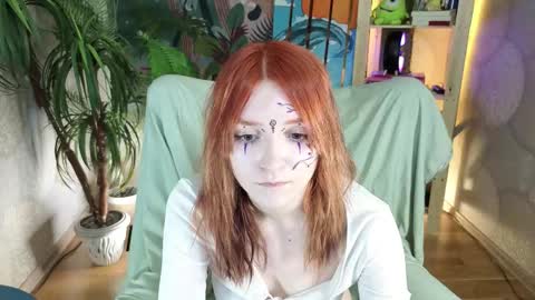 Snapshot of astra_lis chatting on October 2025 12:39:02 PM Astra online show from October 2025 12:39:02 PM