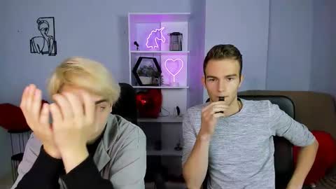 astren online show from November 2025 06:44:01 AM