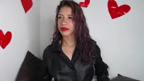 Astrid online show from February 2026 12:18:02 AM