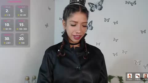 Astrid online show from June 2026 12:02:04 AM