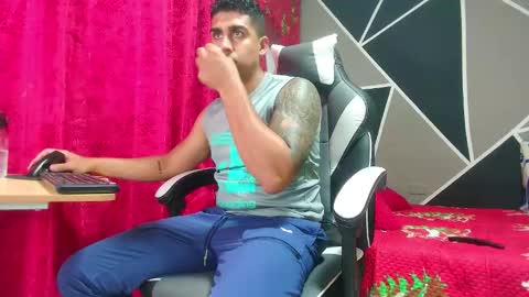 Astrom model independent online show from January 2026 08:47:01 PM