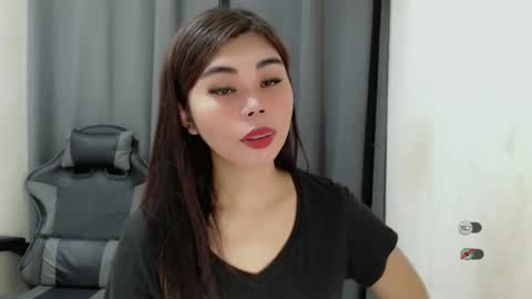 Snapshot of asuna_charming chatting on January 2025 06:06:02 AM asuna_charming online show from January 2025 06:06:02 AM