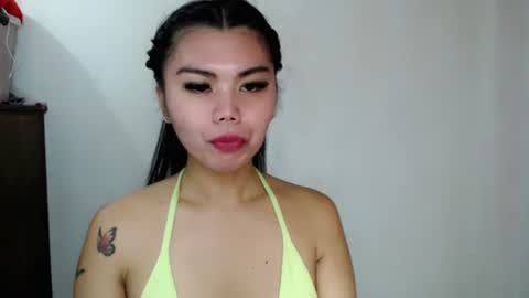 Snapshot of asuna_charming chatting on September 2025 03:28:02 PM asuna_charming online show from September 2025 03:28:02 PM