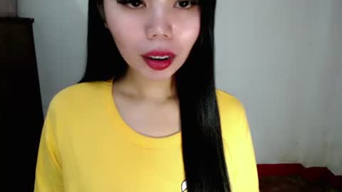 Snapshot of asuna_charming chatting on October 2025 06:19:02 PM asuna_charming online show from October 2025 06:19:02 PM