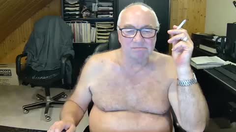 Snapshot of asusandy chatting on December 2024 06:24:02 PM asusandy online show from December 2024 06:24:02 PM