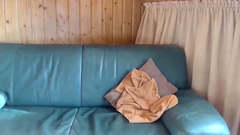 Snapshot of asusandy chatting on February 2025 02:06:02 PM asusandy online show from February 2025 02:06:02 PM