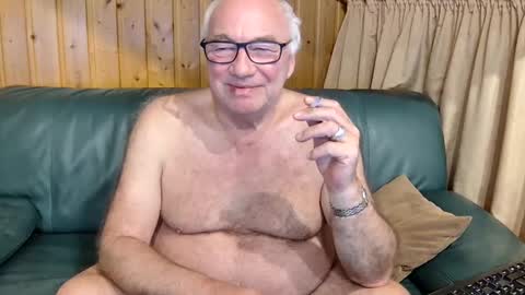 Snapshot of asusandy chatting on March 2025 10:20:01 PM asusandy online show from March 2025 10:20:01 PM