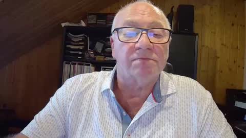 Snapshot of asusandy chatting on November 2025 12:38:01 PM asusandy online show from November 2025 12:38:01 PM