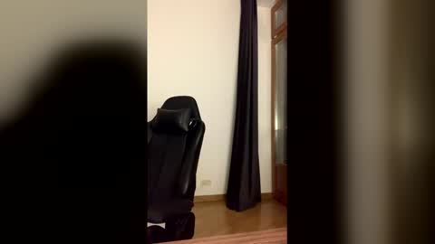 Snapshot of asya_new chatting on April 2026 09:01:02 PM asya_new online show from April 2026 09:01:02 PM