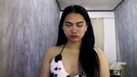 atashakendall online show from March 2026 02:28:02 AM