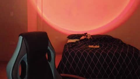 Snapshot of atenas__05 chatting on October 2025 09:21:01 AM atenas online show from October 2025 09:21:01 AM