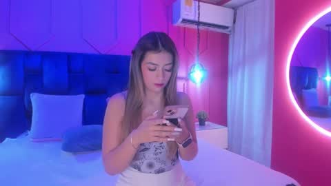 Snapshot of atenea_cute21 chatting on September 2025 03:28:02 AM Athenea online show from September 2025 03:28:02 AM