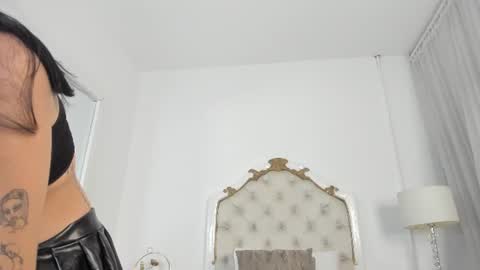 atenea lux online show from June 2026 02:58:02 AM