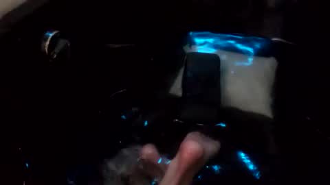 jonnyandrew online show from January 2025 05:09:02 PM