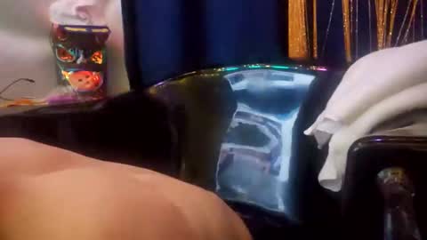 jonnyandrew online show from January 2025 07:32:02 AM