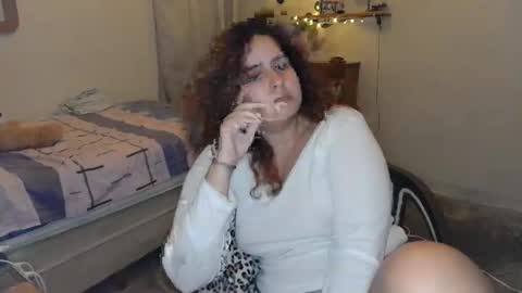 Snapshot of athenasbae chatting on February 2025 01:58:02 AM Steph online show from February 2025 01:58:02 AM