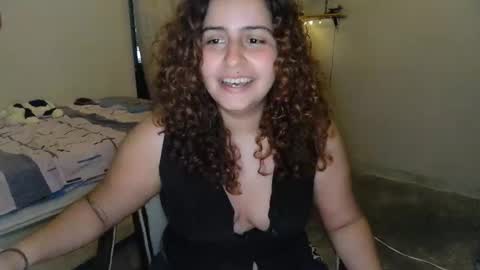 Snapshot of athenasbae chatting on February 2025 04:58:02 AM Steph online show from February 2025 04:58:02 AM