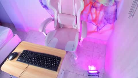 athenea__fox online show from October 2025 11:56:02 AM