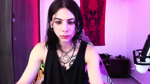 Snapshot of atheneoo_ chatting on May 2026 05:57:02 AM athenauwu online show from May 2026 05:57:02 AM