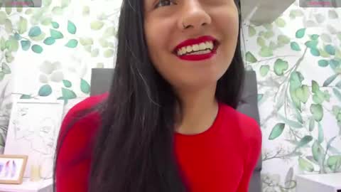 Snapshot of atilana_diaz chatting on February 2025 02:23:01 PM Atilana Diaz online show from February 2025 02:23:01 PM
