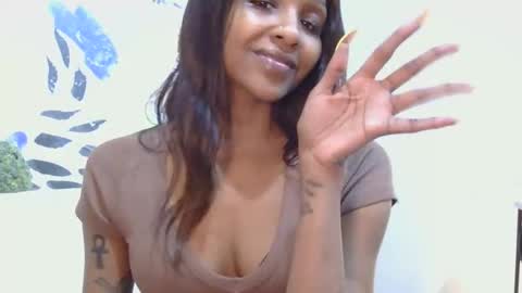 AtirahCali online show from April 2026 11:44:02 AM