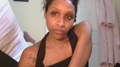AtirahCali online show from June 2026 06:43:02 PM
