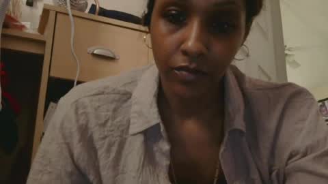 AtirahCali online show from June 2026 10:29:01 PM