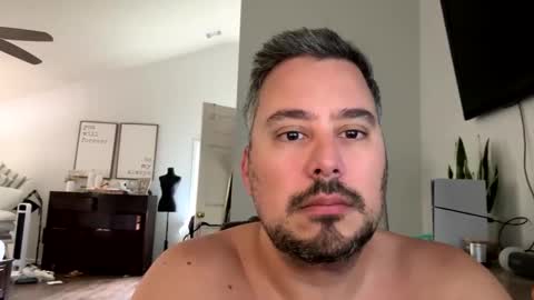 atlchris89 online show from April 2026 02:01:01 PM