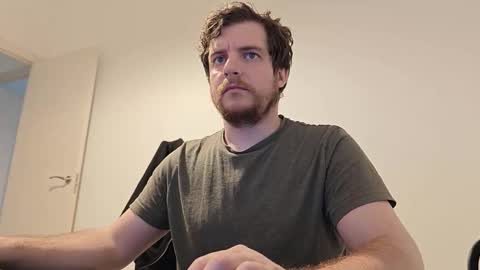 atomicoliver online show from September 2025 10:52:01 AM