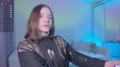 Snapshot of atomsyvuu chatting on March 2026 11:02:01 PM Tilda or Tilly online show from March 2026 11:02:01 PM