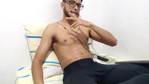 Snapshot of atorres21 chatting on January 2025 02:57:02 AM Torres online show from January 2025 02:57:02 AM