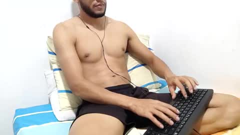 Snapshot of atorres21 chatting on February 2025 03:45:01 AM Torres online show from February 2025 03:45:01 AM
