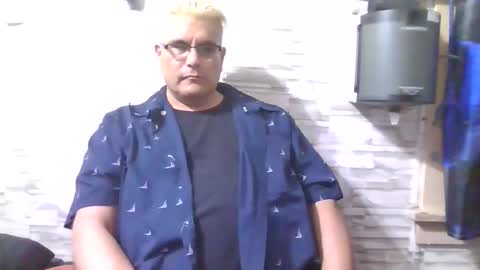 Snapshot of atr2424 chatting on February 2025 09:54:01 AM A online show from February 2025 09:54:01 AM