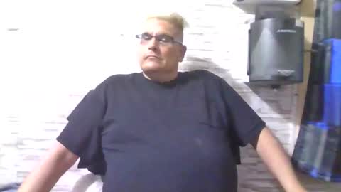 Snapshot of atr2424 chatting on February 2025 10:15:01 AM A online show from February 2025 10:15:01 AM