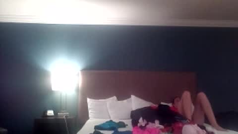 atreatforyou_86 online show from December 2025 06:42:02 AM